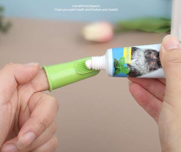 Pet Finger Toothbrush 05.jpg